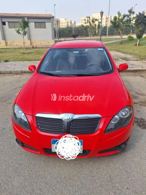 بريليانس FRV 2009 أحمر مستعملة للبيع - 2