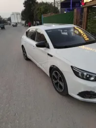 ام جى 6 2022 أبيض مستعملة للبيع