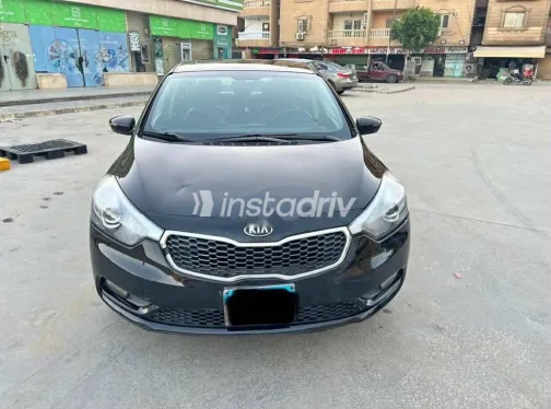 كيا سيراتو 2016 أسود مستعملة للبيع - 3