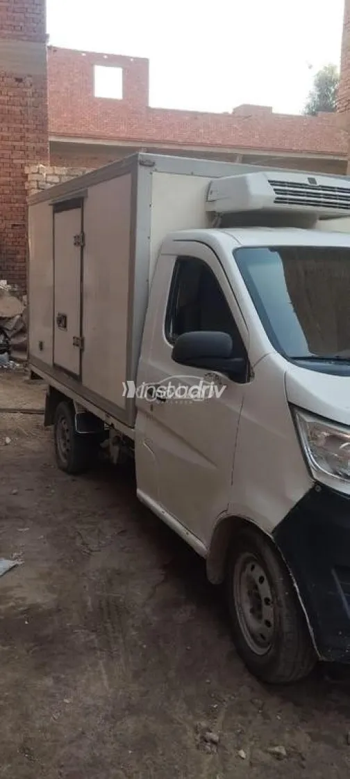 شانجان ألسفن 2019 أبيض مستعملة للبيع - 1