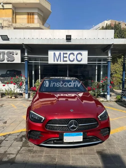 Mercedes E 300 2021 Dark Red Used for Sale - 2