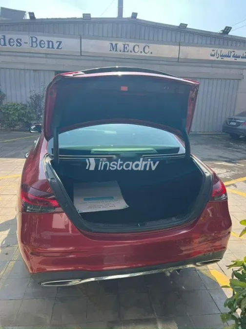 Mercedes E 300 2021 Dark Red Used for Sale - 3