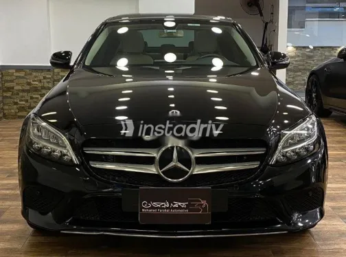 Mercedes C 180 2020 Black Used for Sale - 1
