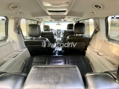 كرايسلر تاون اند كانترى 2015 أبيض مستعملة للبيع - 10