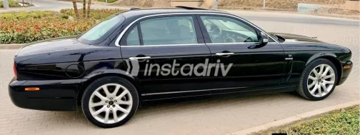 Jaguar XJ 2009 White Used for Sale - 3