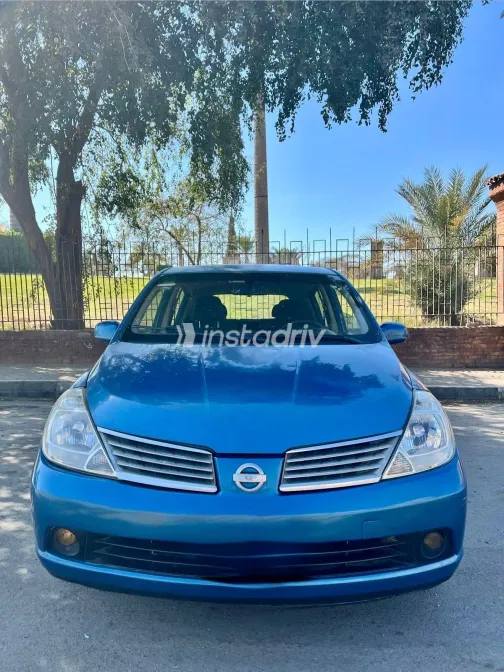 نيسان تيدا 2007 أبيض مستعملة للبيع - 5