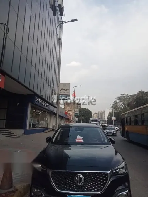 MG HS 2022 Black Used for Sale - 3