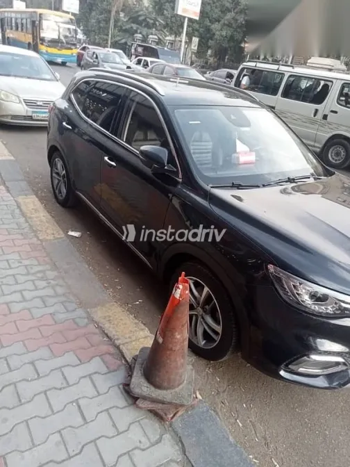 MG HS 2022 Black Used for Sale - 4