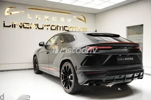 Lamborghini Urus 2022 Black Used for Sale - 5