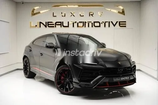 Lamborghini Urus 2022 Black Used for Sale - 8