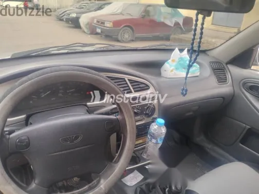 دايو لانوس 2003 فضي مستعملة للبيع - 9