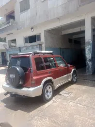 سوزوكى فيتارا 1997 أحمر مستعملة للبيع