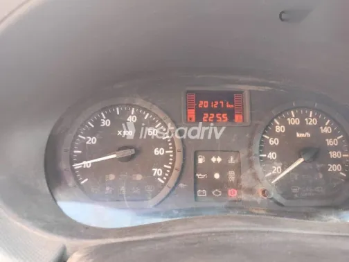 رينو لوجان 2011 أحمر مستعملة للبيع - 1