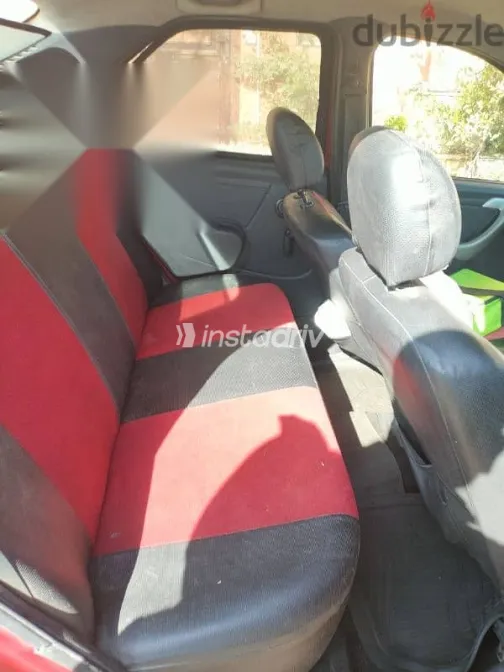 رينو لوجان 2011 أحمر مستعملة للبيع - 6