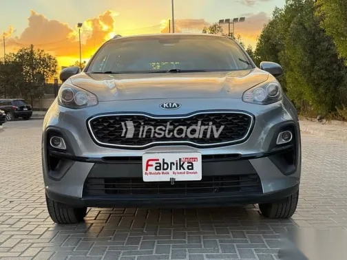 كيا سبورتاج 2022 فضي مستعملة للبيع - 1