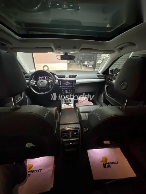 سكودا سوبيرب 2021 أسود مستعملة للبيع - 4