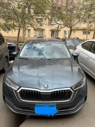 Skoda Octavia 2021 White Used for Sale