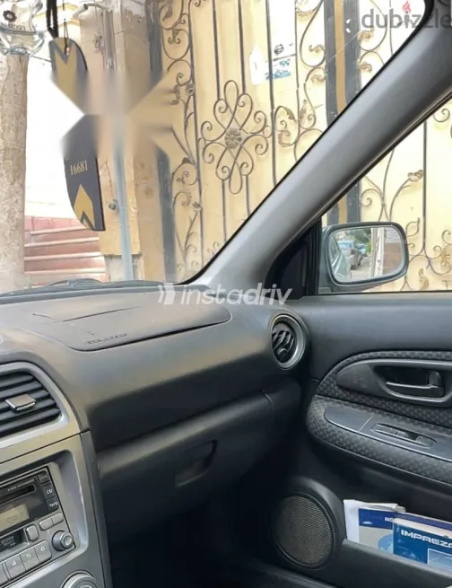 سوبارو امبريزا 2007 أبيض مستعملة للبيع - 5