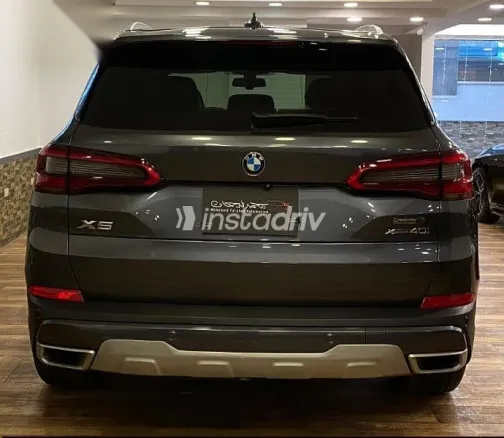 بي ام دبليو X5 2020 أبيض مستعملة للبيع - 3