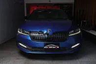 سكودا سوبيرب 2022 أزرق غامق مستعملة للبيع