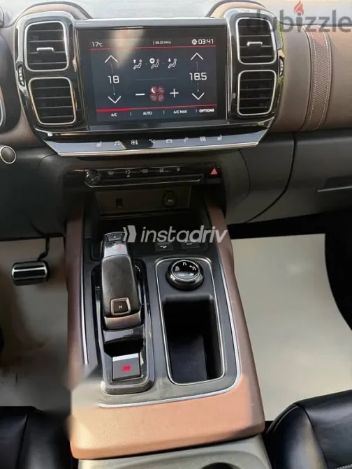 سيتروين C5 2021 رمادي مستعملة للبيع - 7