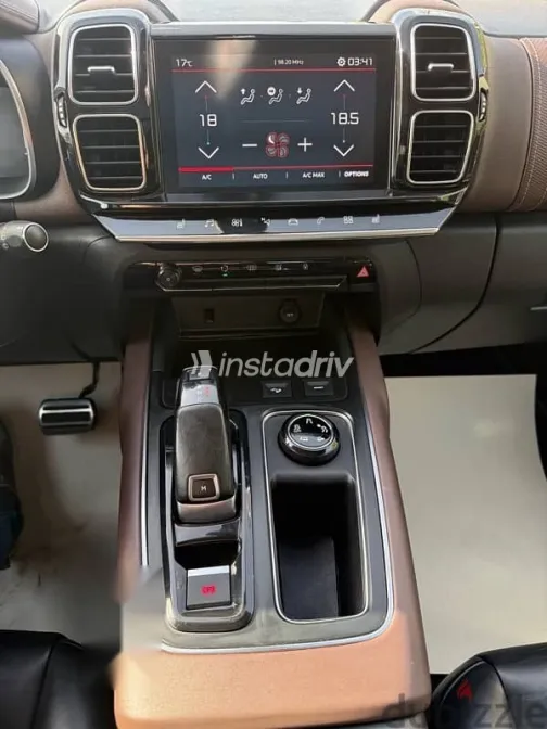 سيتروين C5 2021 رمادي مستعملة للبيع - 9