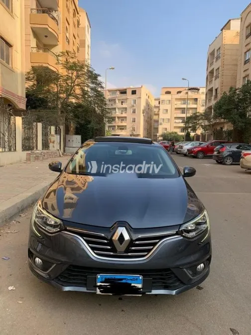 رينو ميجان 2020 أبيض مستعملة للبيع - 2