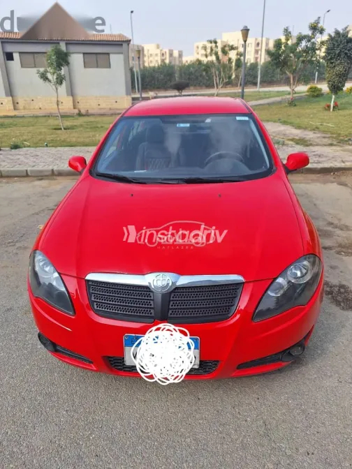 Brilliance FRV 2009 Red Used for Sale - 2