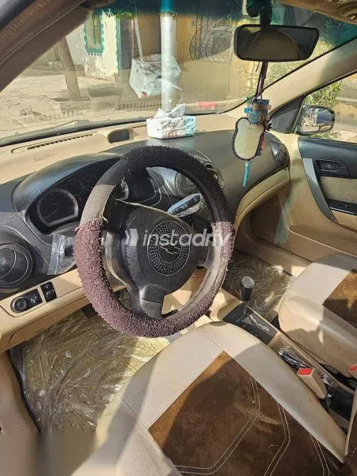 Chevrolet Aveo 2015 Gray Used for Sale - 1