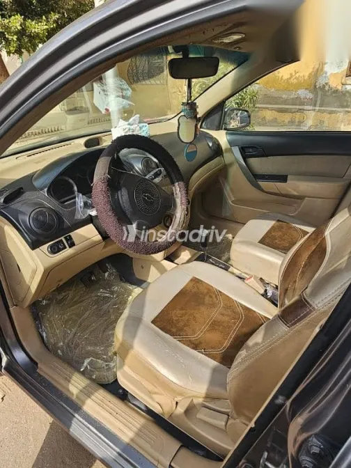 Chevrolet Aveo 2015 Gray Used for Sale - 6