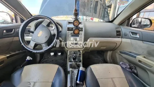 جيلي امجراند 2013 أسود مستعملة للبيع - 3