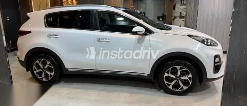 كيا سبورتاج 2020 أبيض مستعملة للبيع - 4