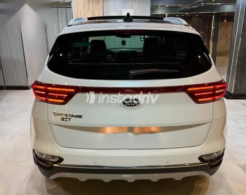 كيا سبورتاج 2020 أبيض مستعملة للبيع - 5