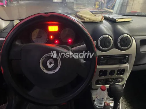 رينو لوجان 2013 رمادي مستعملة للبيع - 2