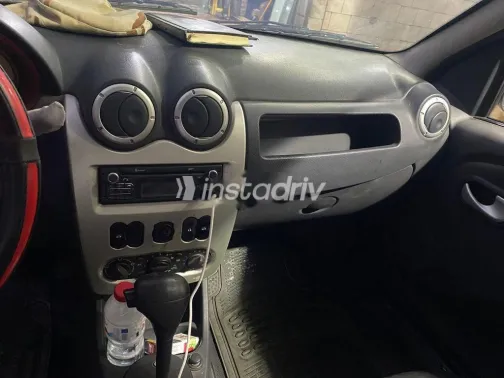 رينو لوجان 2013 رمادي مستعملة للبيع - 3