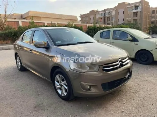سيتروين سي اليزيه 2015 موكا مستعملة للبيع - 2