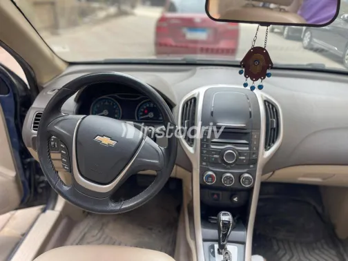 شيفروليه أوبترا 2018 أبيض مستعملة للبيع - 6