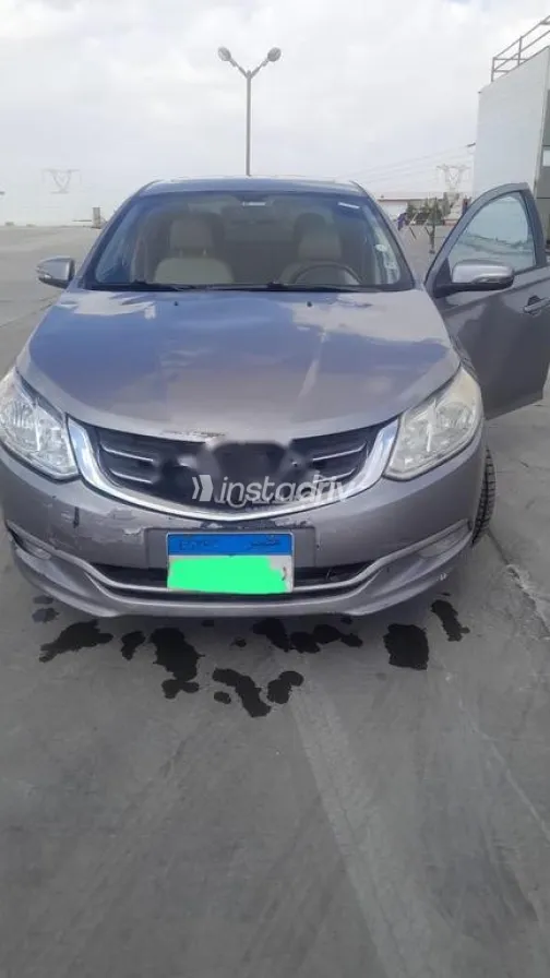 شيفروليه أوبترا 2019 أبيض مستعملة للبيع - 2