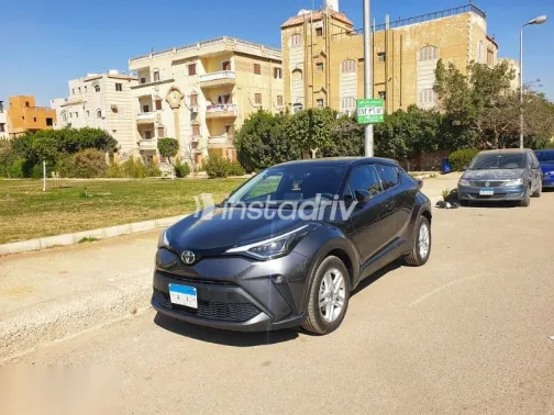تويوتا C-HR 2021 رمادي مستعملة للبيع - 2