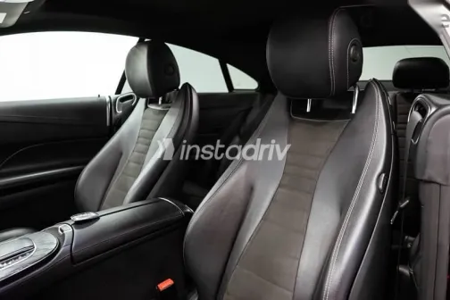 مرسيدس E 200 2021 أسود مستعملة للبيع - 9