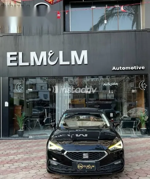سيات ليون 2022 أسود مستعملة للبيع - 2