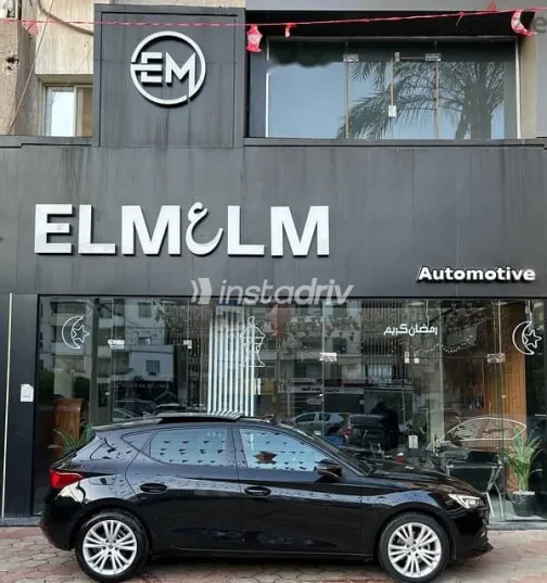 سيات ليون 2022 أسود مستعملة للبيع - 7