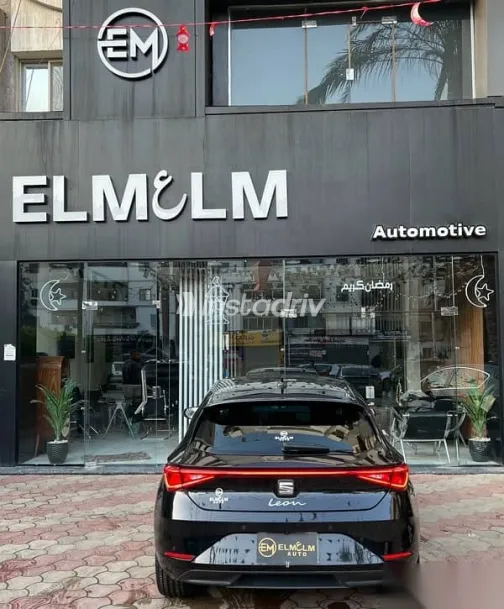 سيات ليون 2022 أسود مستعملة للبيع - 8
