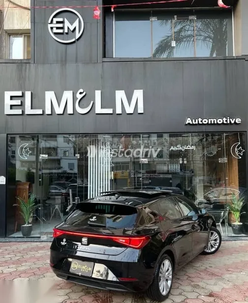 سيات ليون 2022 أسود مستعملة للبيع - 9