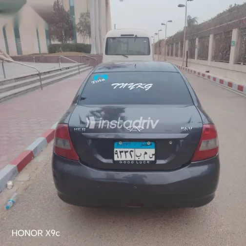 شيرى انفى 2017 رمادي مستعملة للبيع - 2