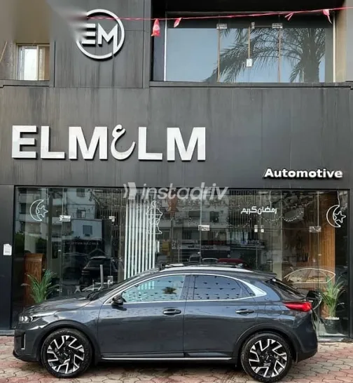 كيا اكسيد 2025 أسود مستعملة للبيع - 4