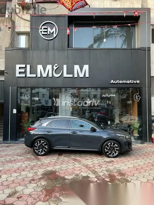 كيا اكسيد 2025 أسود مستعملة للبيع - 5