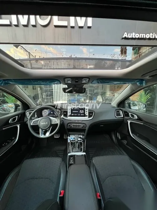 كيا اكسيد 2025 أسود مستعملة للبيع - 8