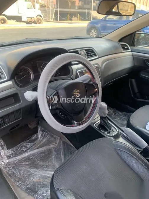 Suzuki Ciaz 2016 White Used for Sale - 1