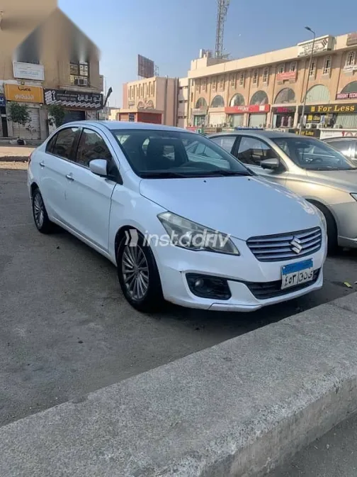 Suzuki Ciaz 2016 White Used for Sale - 4
